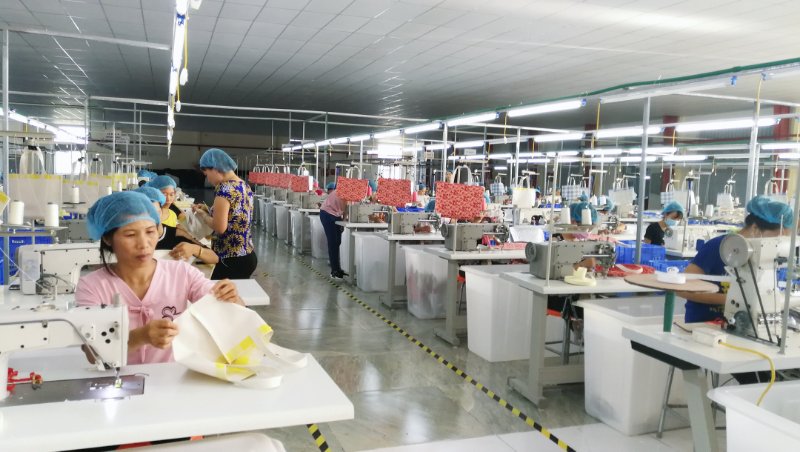 森榮手袋越南工廠布袋生產車間